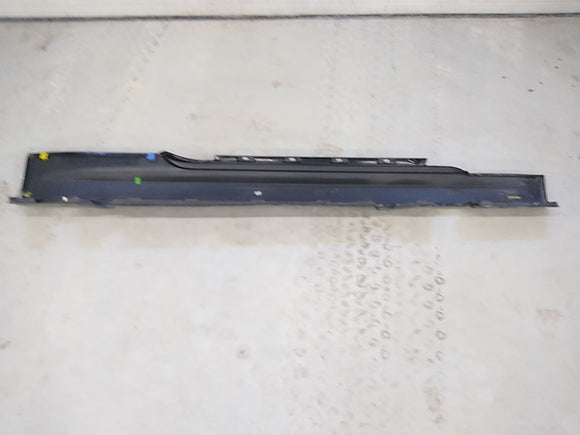 BMW 650i Driver Left Rocker Panel Side Skirt