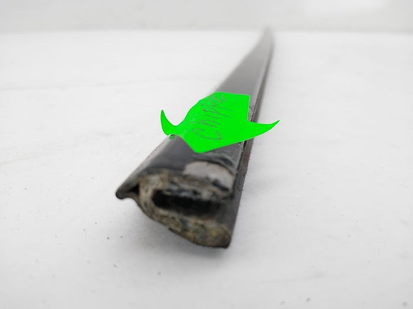 BMW 650i Pair Of Door Window Seal Moldings