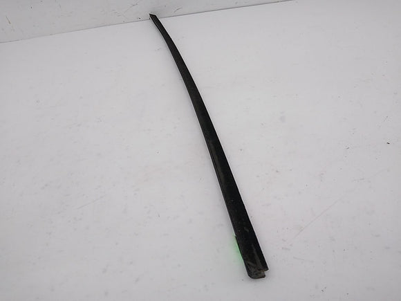 BMW 650i Pair Of Door Window Seal Moldings