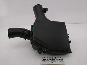 BMW 650i Air Cleaner Housing Box