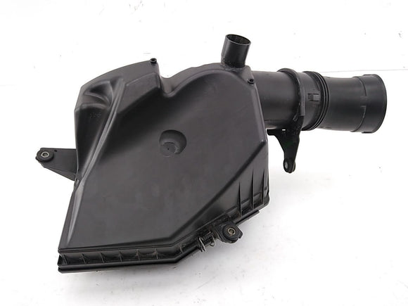 BMW 650i Air Cleaner Housing Box
