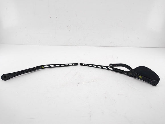 BMW 650i Pair Of Windshield Wiper Arms