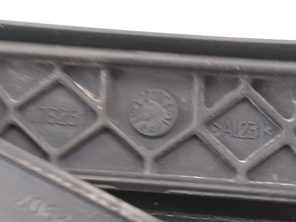 BMW 650i Pair Of Windshield Wiper Arms