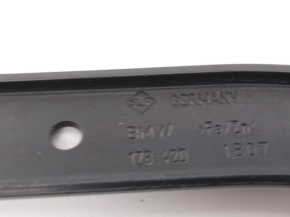 BMW 650i Pair Of Windshield Wiper Arms