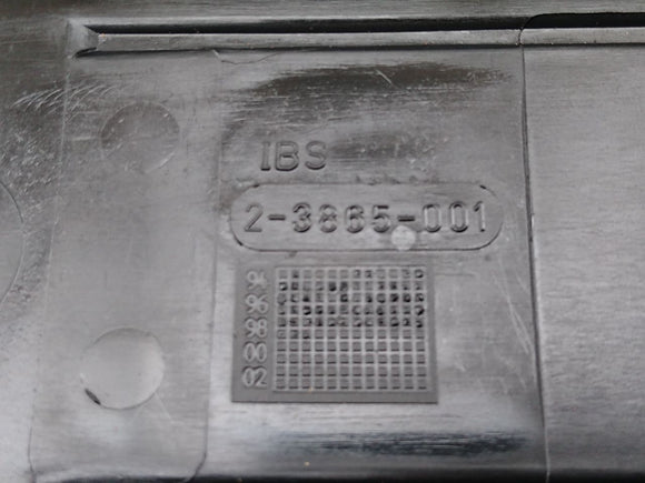 BMW 323i Engine Vanity Cover