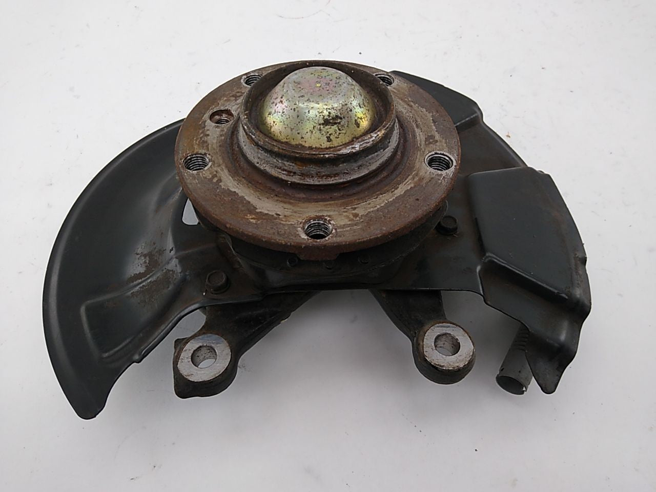 BMW 328i Passenger Right Front Spindle Knuckle Hub