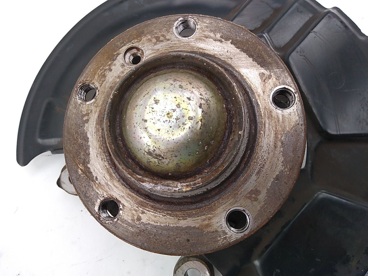 BMW 328i Passenger Right Front Spindle Knuckle Hub
