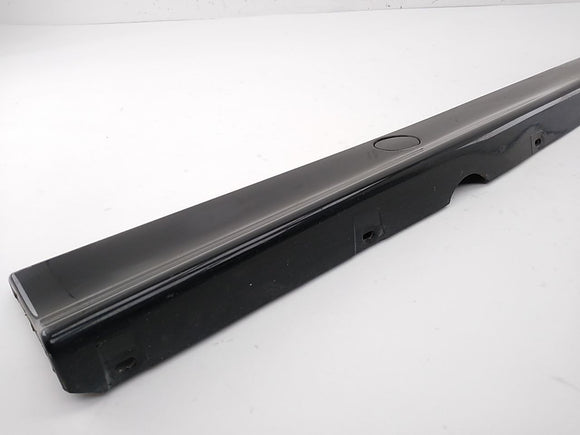 BMW 328i Pair Of Rocker Panel Side Skirt Moldings