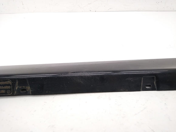 BMW 328i Pair Of Rocker Panel Side Skirt Moldings