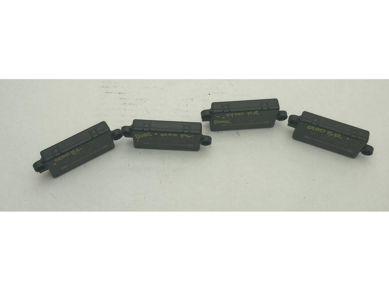 BMW 650i Set Of 4 Door Locking Alarm Antennas