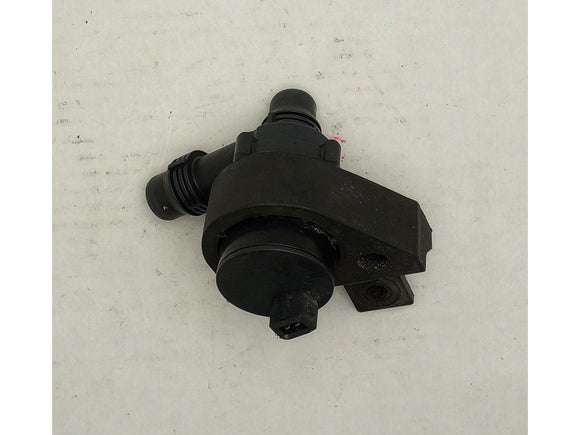 BMW 650i Auxiliary Water Pump