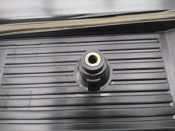 BMW 328i Engine Vanity Cover