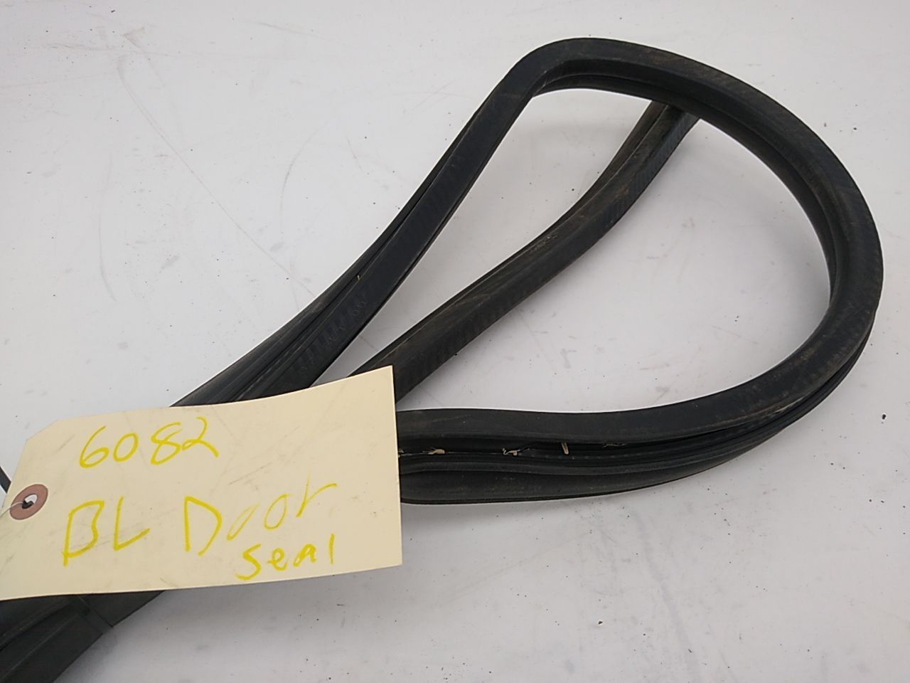 Jeep Cherokee Set Of Door & Hatch Seal Molding Weatherstrips