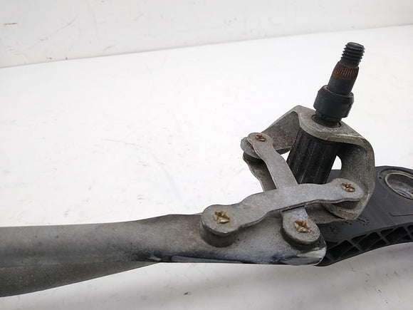 BMW 650i Front Windshield Wiper Transmission & Motor