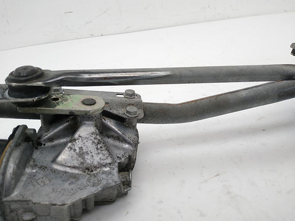 BMW 650i Front Windshield Wiper Transmission & Motor