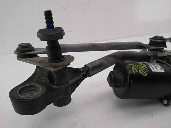BMW 650i Front Windshield Wiper Transmission & Motor