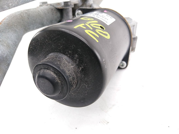 BMW 650i Front Windshield Wiper Transmission & Motor