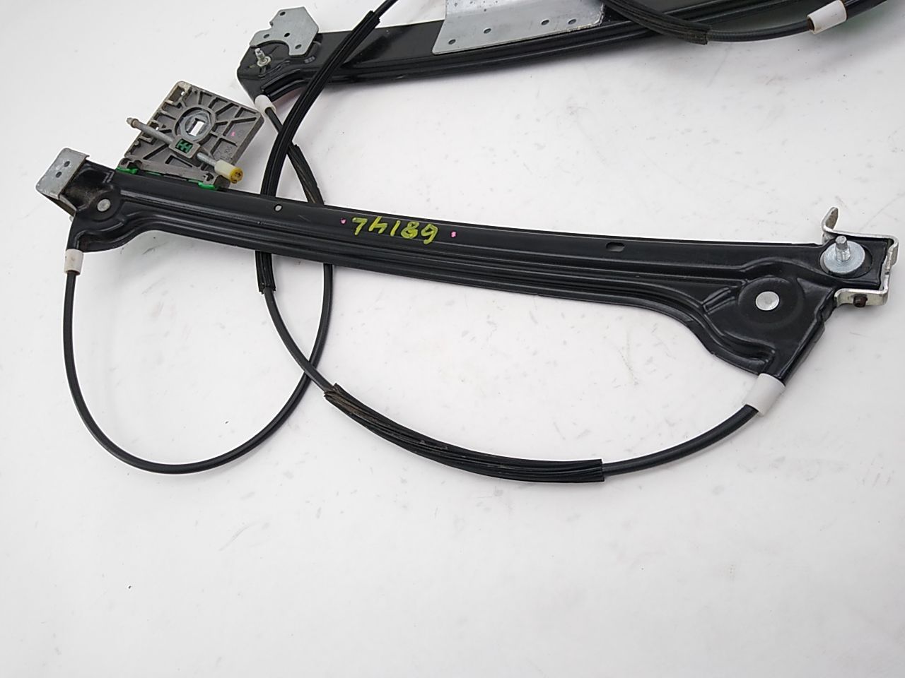 Saab 9-3 Driver Left Front Window Regulator