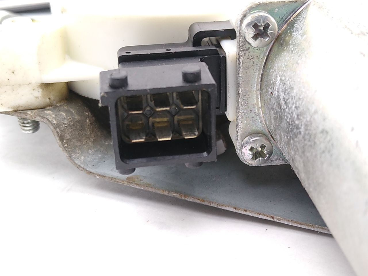 Saab 9-3 Driver Left Front Window Regulator