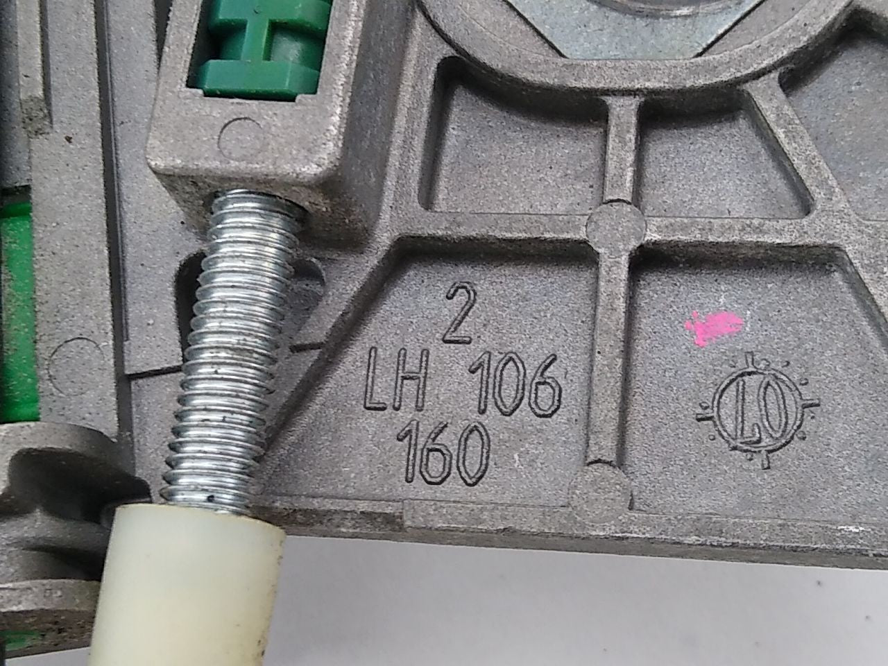 Saab 9-3 Driver Left Front Window Regulator