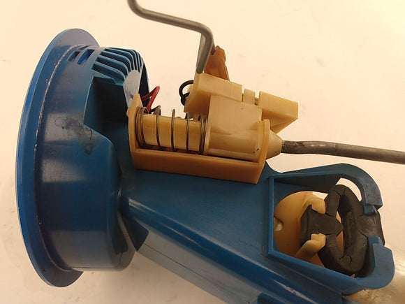 BMW 323i Fuel Pump