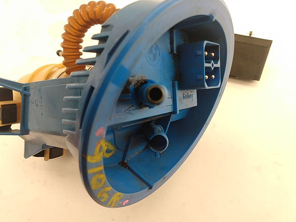 BMW 323i Fuel Pump