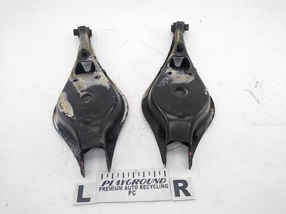 BMW 323i Pair Of Rear Lower Control Arms