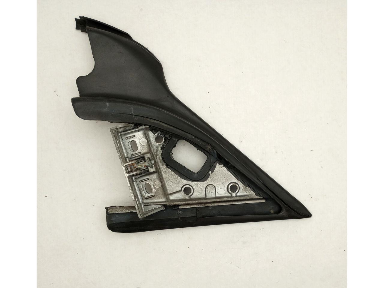 Saab 9-3 Passenger Right Side View Mirror Bracket