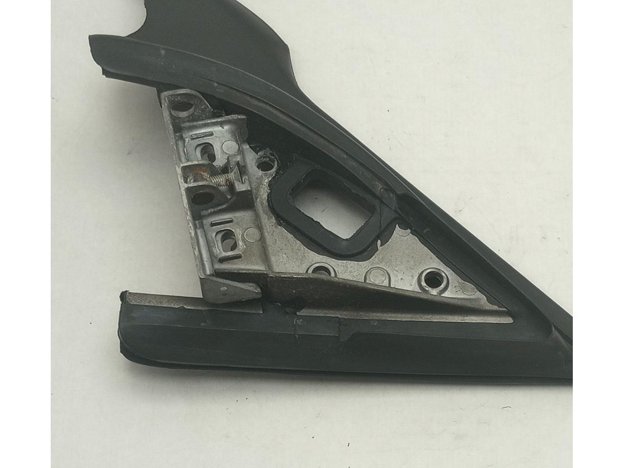 Saab 9-3 Passenger Right Side View Mirror Bracket