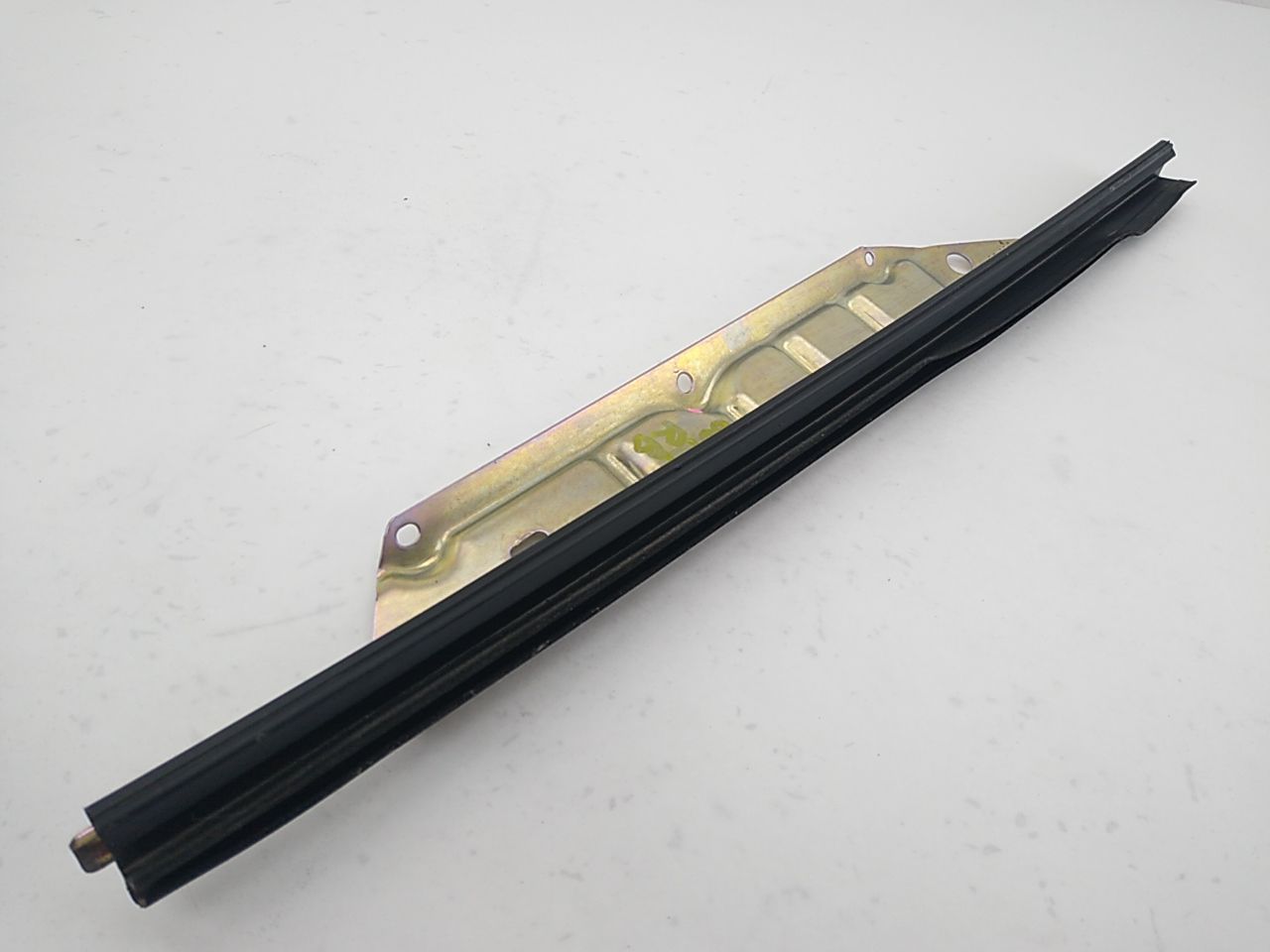 Saab 9-3 Pair Of Quarter Glass Moulding Trims