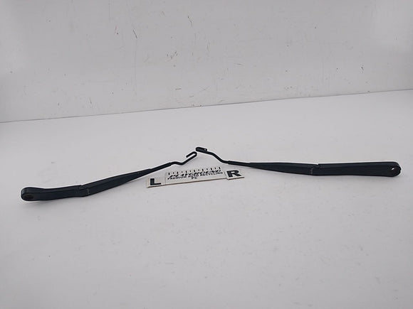 Saab 9-3 Pair Of Windshield Wiper Arms