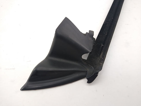 Saab 9-3 Pair Of Front Right Window Sweeps