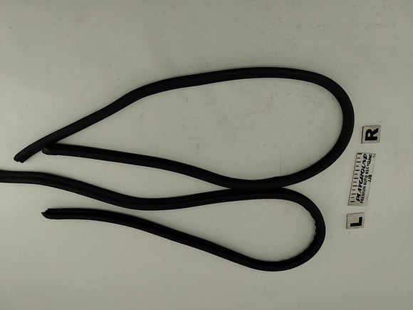 Saab 9-3 Pair Of Front Window Moulding Trims