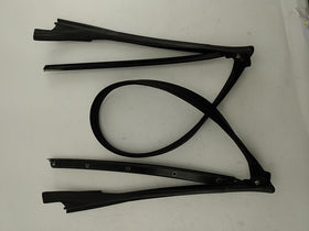 Saab 9-3 Pair Of Rear Window Moulding Trims - 0