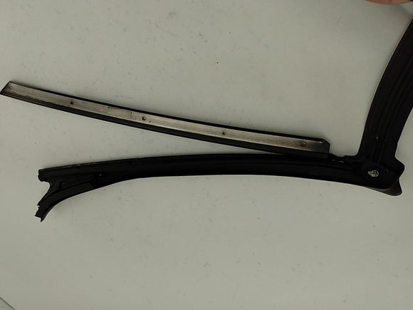 Saab 9-3 Pair Of Rear Window Moulding Trims