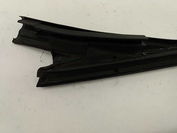 Saab 9-3 Front Windshield Moulding