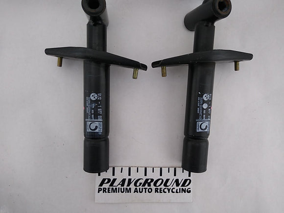 BMW 323i Pair Of Rear Shock Absorber Mounts
