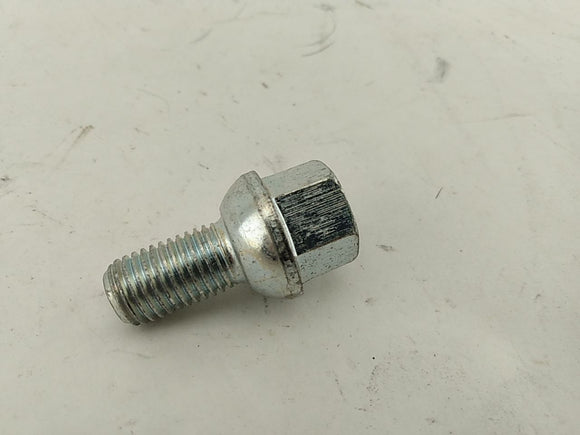 Mercedes SLK230 Set Of 5 Spare Wheel Lug Nuts