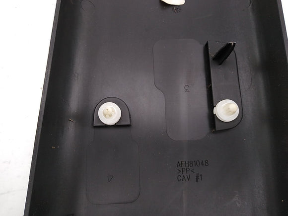 Hummer H3 Driver Left Center B Pillar Trim