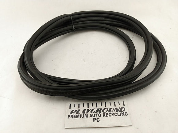 Cadillac CTS Trunk Molding Seal Weatherstrip