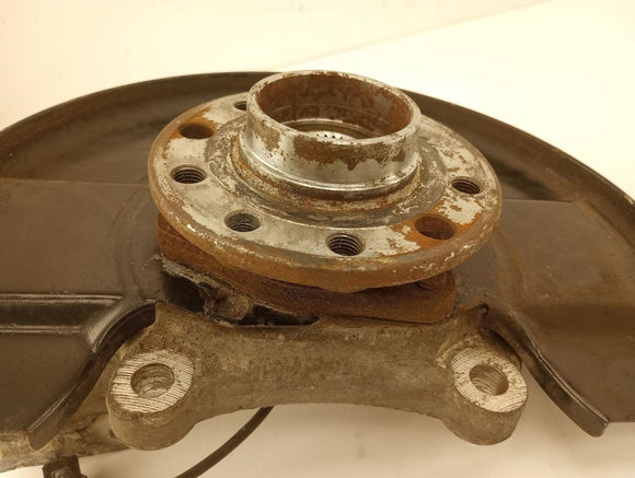 Saab 9-3 Driver Left Front Spindle Knuckle Hub