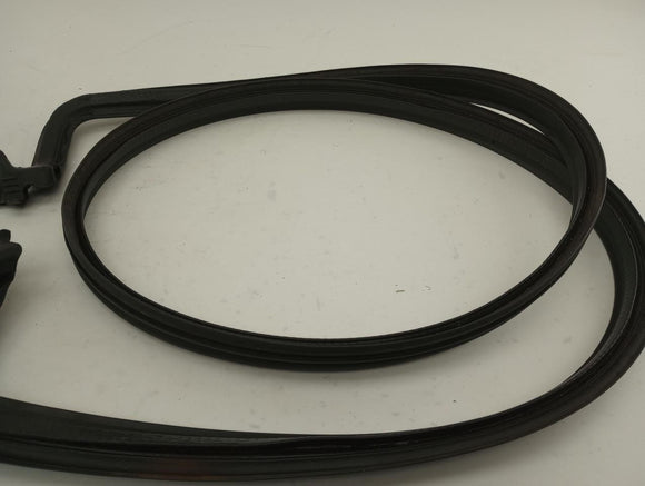 Saab 9-3 Trunk Rubber Seal Moulding