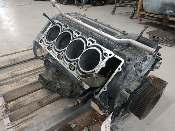 BMW 650i Engine Cylinder Block 4.8L V8