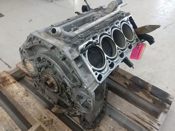 BMW 650i Engine Cylinder Block 4.8L V8