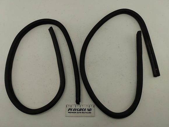 Saab 9-3 Pair Of Front Window Seal Moldings