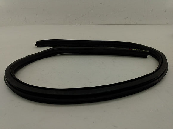 Saab 9-3 Pair Of Front Window Seal Moldings