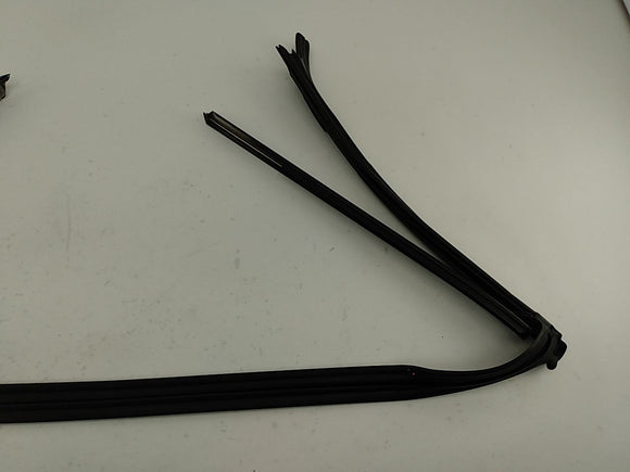 Saab 9-3 Front Windshield Molding Seal