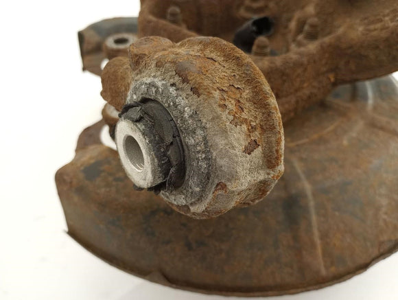 Saab 9-3 Driver Left Rear Spindle Knuckle Hub