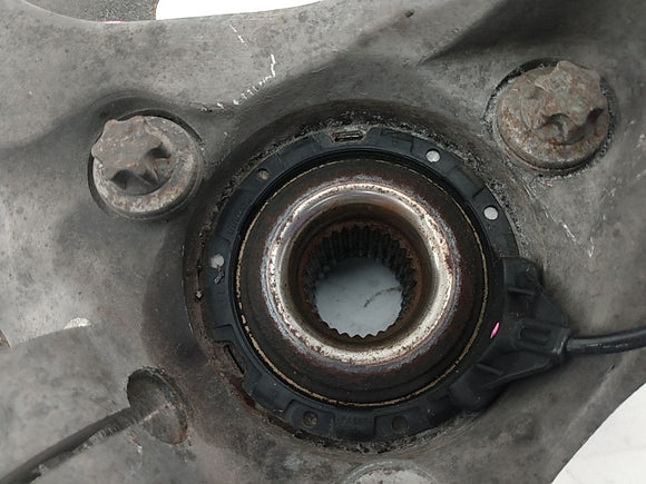 Saab 9-3 Driver Left Front Spindle Knuckle Hub
