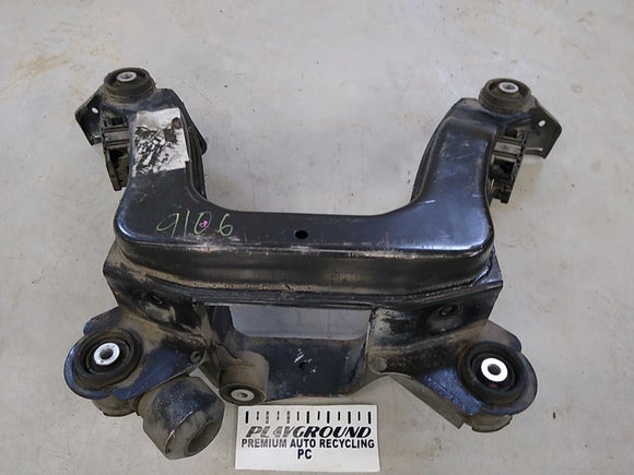 BMW 323i Rear Crossmember Subframe